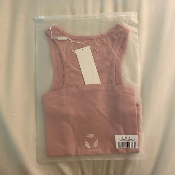 Saski Collection Tank Top - Picture 4 of 5